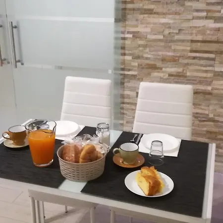 Bonsai Oda ve Kahvaltı Fiumicino